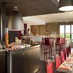 Campanile Valenciennes - 3*