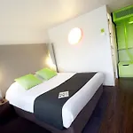Campanile Valenciennes -