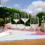 Campanile Valenciennes - 3* Petite Forêt