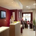 Campanile Valenciennes - Otel Petite Forêt