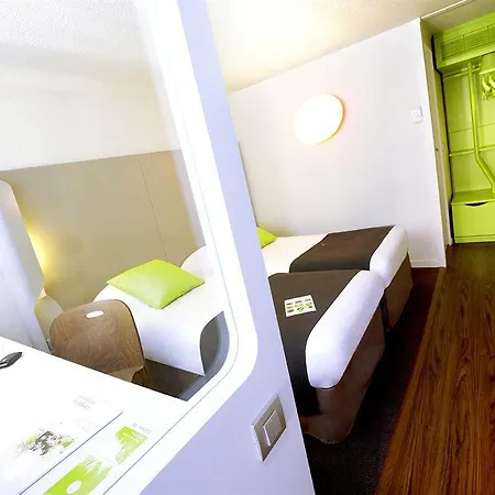 Campanile Valenciennes - Petite-forêt 3*