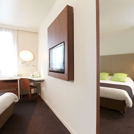 Campanile Valenciennes - Hotel