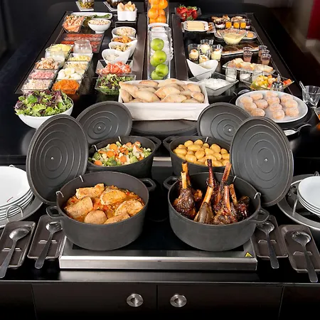 Campanile Valenciennes - Hotel 3*