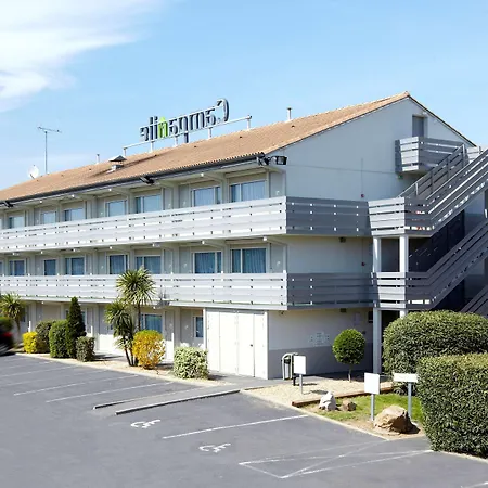 Campanile Valenciennes - Petite Forêt