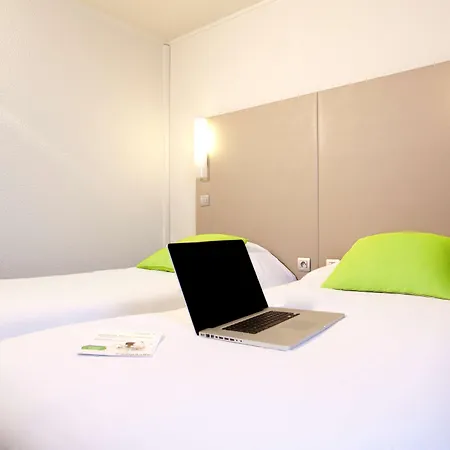 Campanile Valenciennes - Petite-forêt Hotel 3*