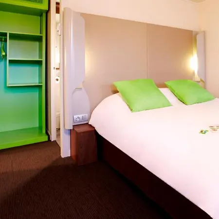 Campanile Valenciennes - 3* Petite Forêt