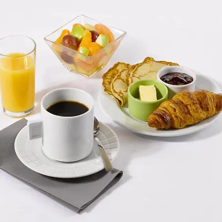 Hotel Campanile Valenciennes -