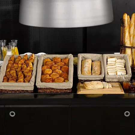 Campanile Valenciennes - Hotel