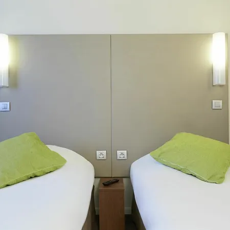 Campanile Valenciennes - Petite-forêt 3*
