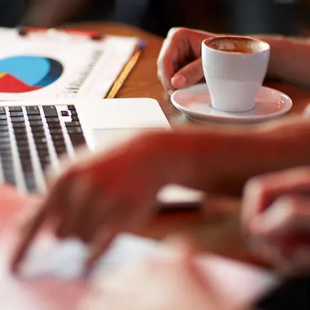 Hotel Campanile Valenciennes - Petite-forêt